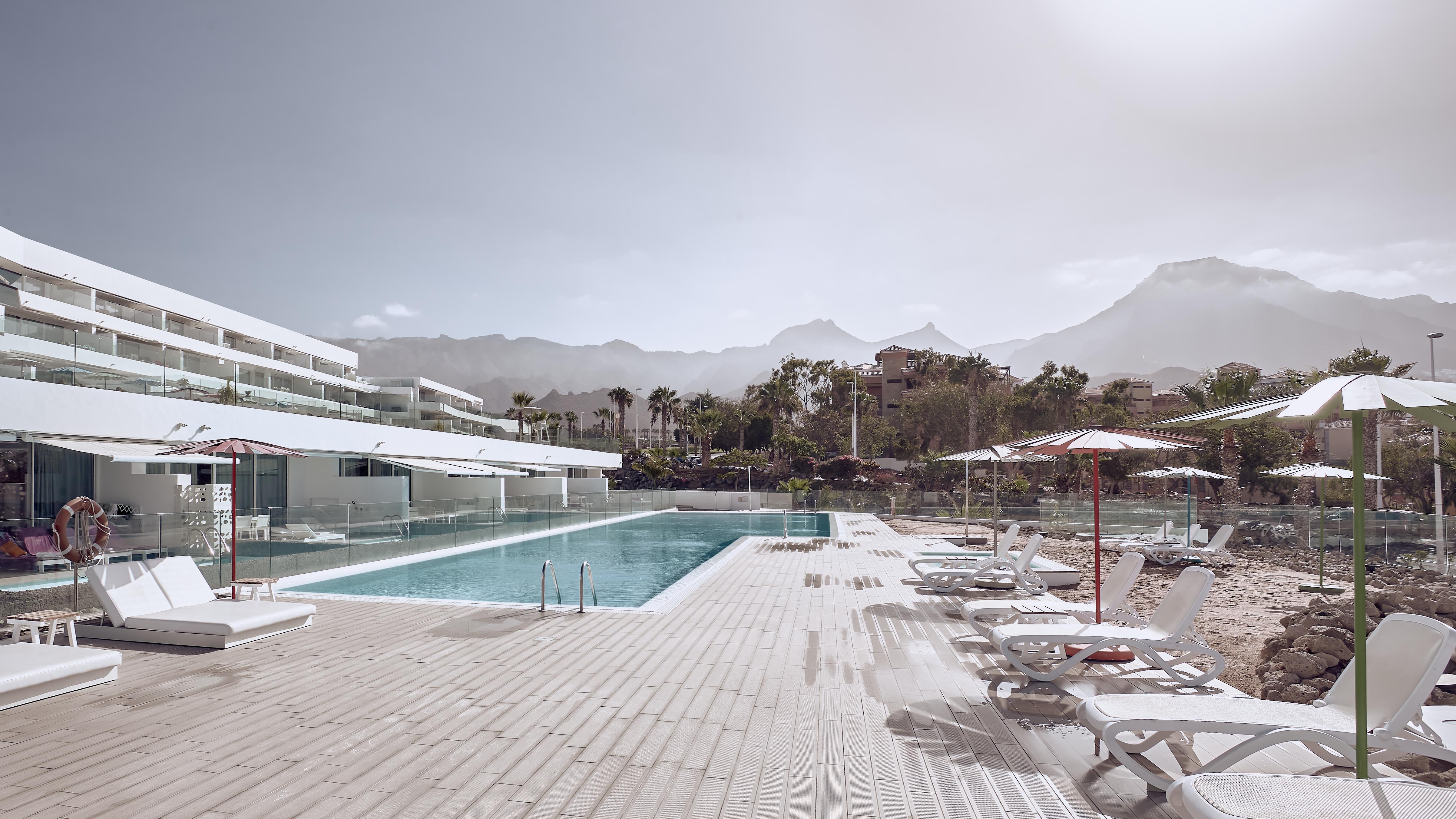 אדחה Hotel Baobab Suites מראה חיצוני תמונה