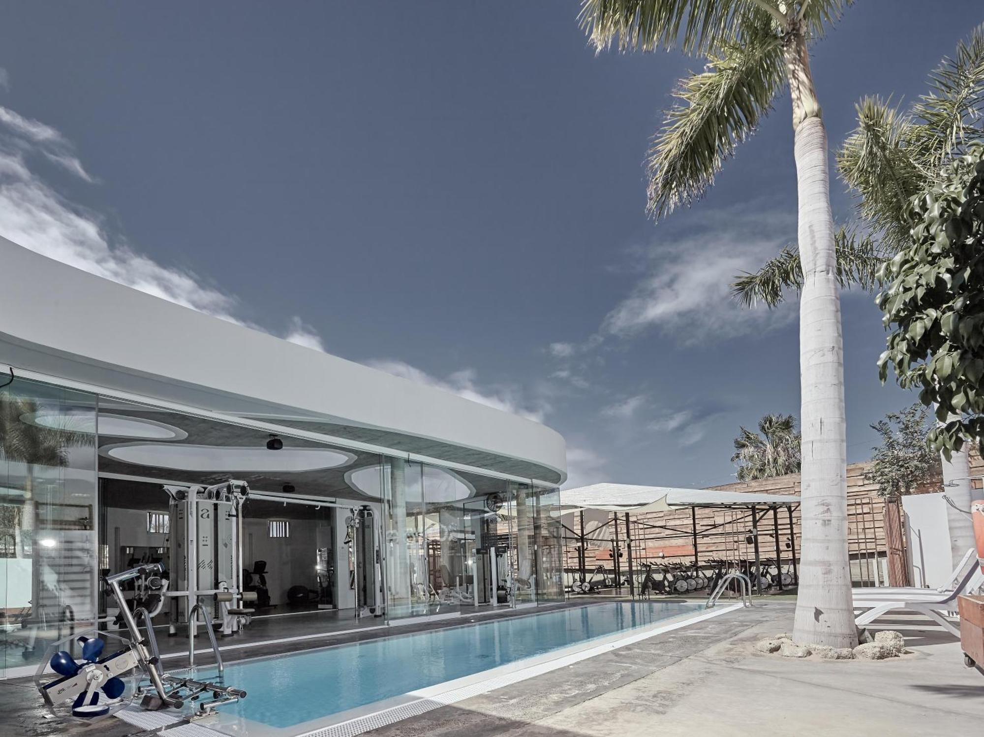 אדחה Hotel Baobab Suites מראה חיצוני תמונה