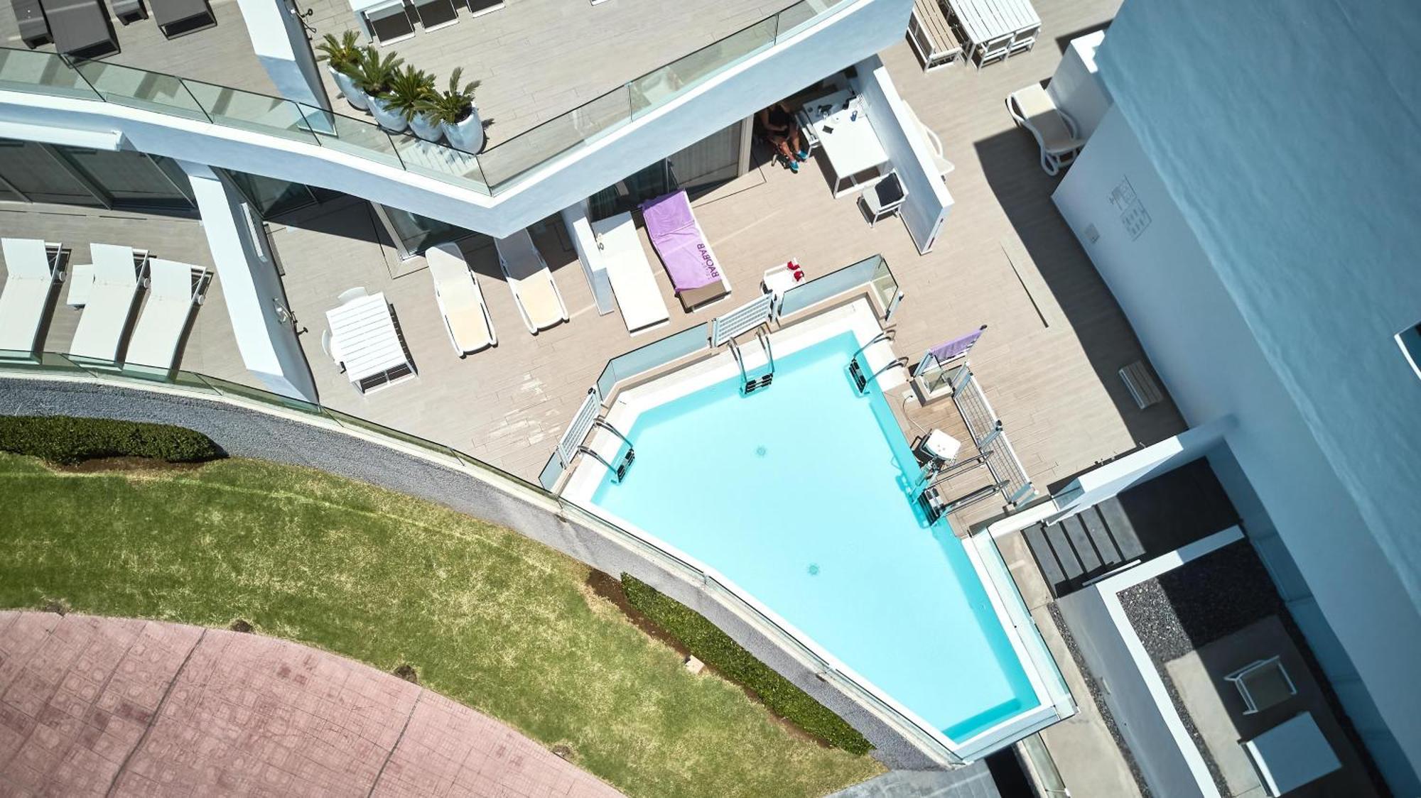 אדחה Hotel Baobab Suites מראה חיצוני תמונה