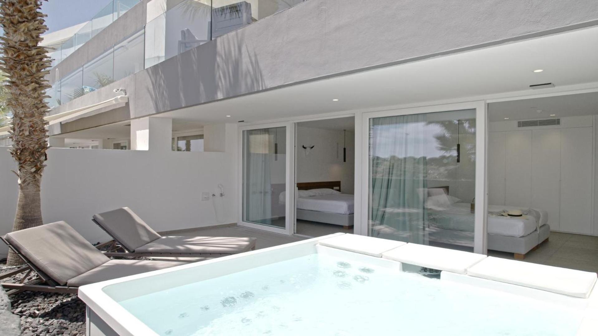 אדחה Hotel Baobab Suites מראה חיצוני תמונה